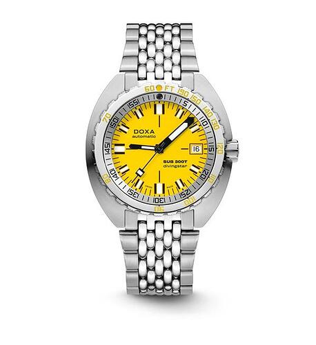 DOXA_SUB_300T_divingstar_yellow_df1481c6-7308-4ef7-a0db-cd54302af344_600x