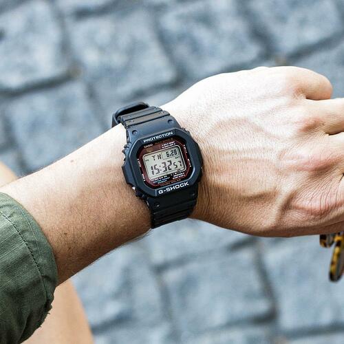 casio-montre-casio-homme-g-shock-en-silicone-gw-m5610u-1er-28856207736897_1400x