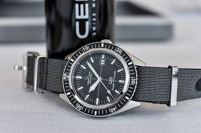 Certina-DS-Super-PH500M-Black-Dial-Powermatic-80-C037.407.18.050.00-hands-on-6