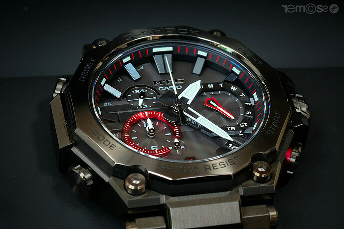 casio-g-shock-mtg-b2000bde_01