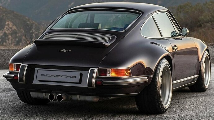 Singer-Vehicle-Design-Porsche-911-Anglet-Commission-00