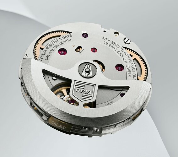 Oris_movement_Calibre_400_HighRes_12087