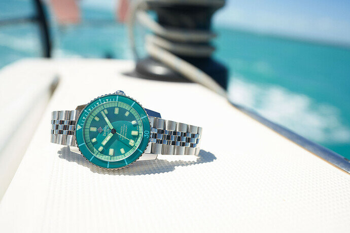 Zodiac-Super-Sea-Wolf-Aquamarine-Dream-11