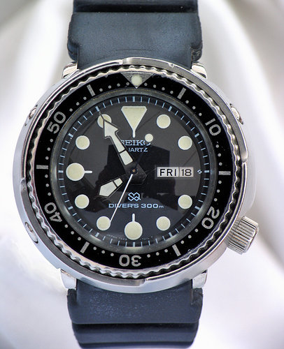 TOM-MINI - Seiko Quartz 300 m
