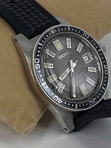 received_296086005563836
