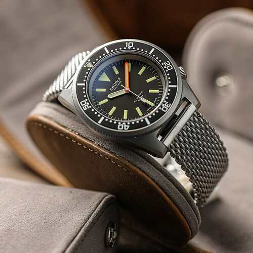 watches-squale-1521-militaire-swiss-made-divers-watch-mesh-bracelet-blasted-case-35385164890275_1200x