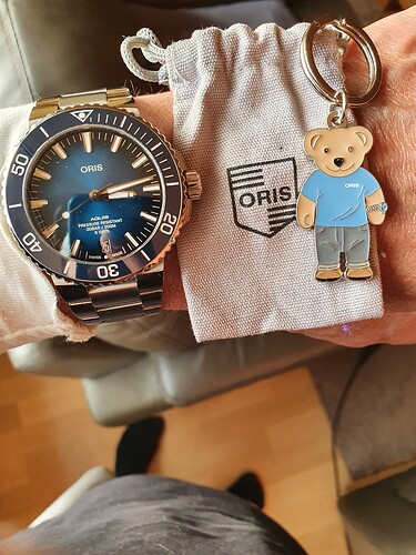 Oris met mascotte