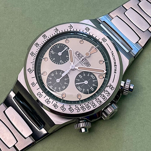 Laventure-Automobile-Chronograph-Watch-30