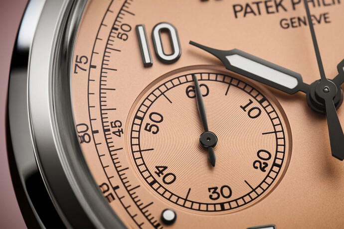 Patek-Philippe-5172G-Chronograph-Salmon-Dial-3-768x512