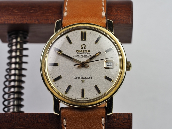 Omega_01