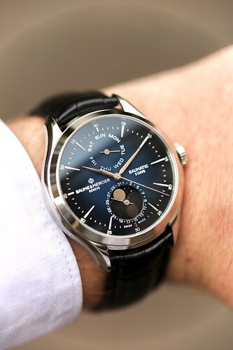 baume-mercier-baume-mercier-horloge-clifton-moa105