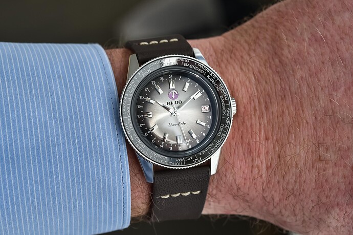 Rado-Captain-Cook-Over-Pole-Limited-Edition-R32116158-hands-on-3