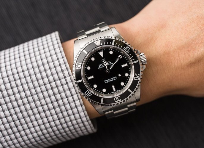 zRolex-Submariner-14060---115835w