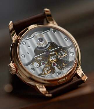 AkriviA_Rexhep_Rexhepi_Chronometre_Contemporain_Rose_Gold_A_Collected_Man_London6_copy_2048x2048