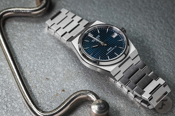 Tissot-PRX-35-mm-Automatique-27