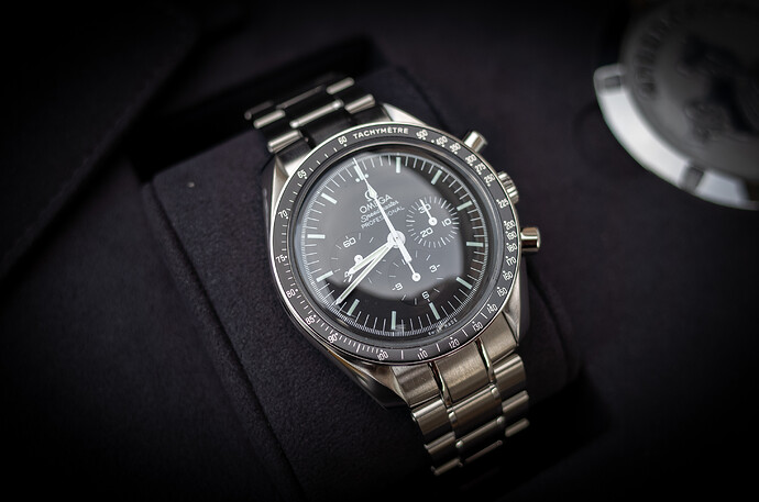 omega (6 van 8)