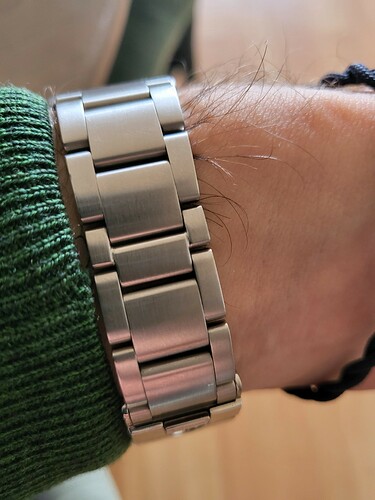 16516741676691312456280321603703