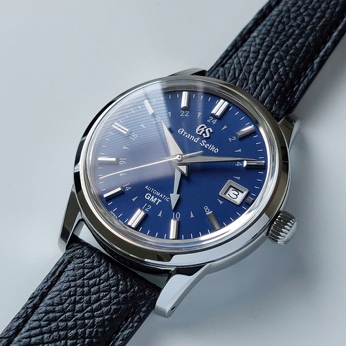 sbgm239hodinkee