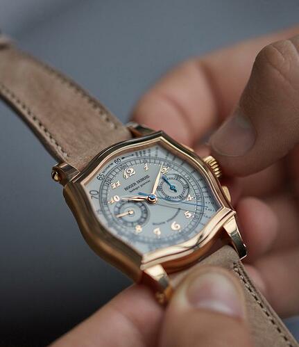 Roger_Dubuis_Sympathie_Chronograph_S37_rose_gold_at_A_Collected_Man_London8_720x