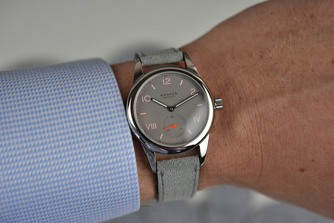 Nomos-Club-Campus-Absolute-Grey-36mm-1