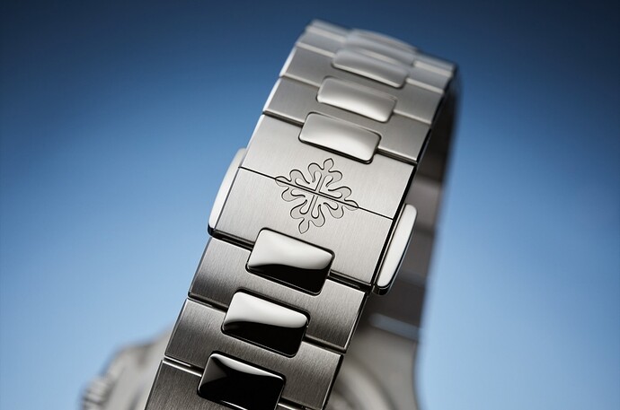 Screenshot_20221018-093627_HODINKEE