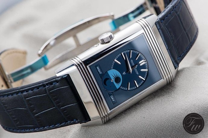 JLC-Reverso-Tribute-Moon1701174148