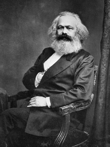 1200px-Karl_Marx_001