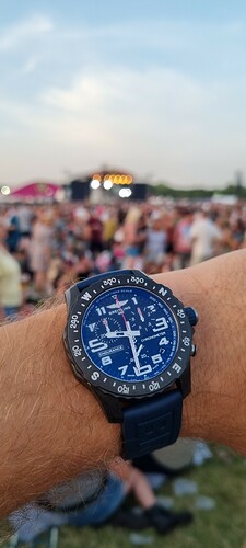 16554943256905018355639140740205