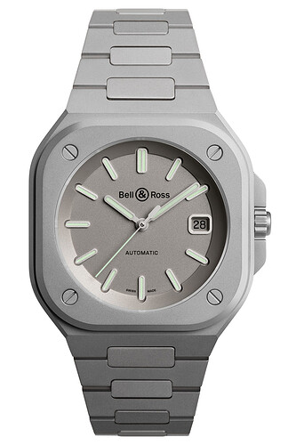Bell-and-Ross-BR-05-Horolum-2