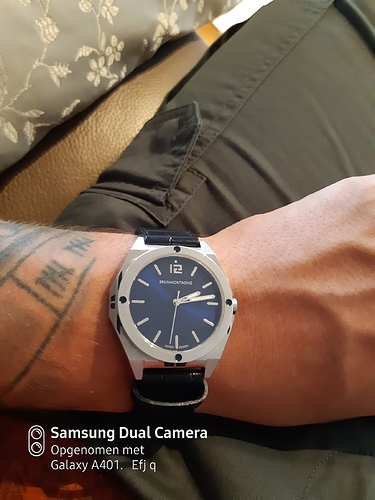 16035415807378749533599909609458