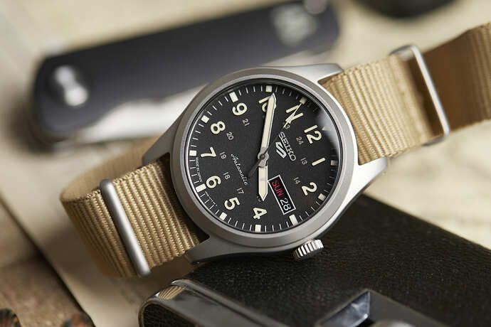Seiko 5 Sports