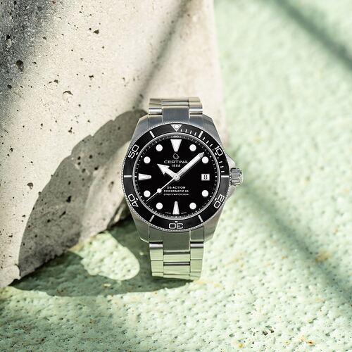 DSActionDiver_C032.807.11.051.00_SM-1_2048x2048