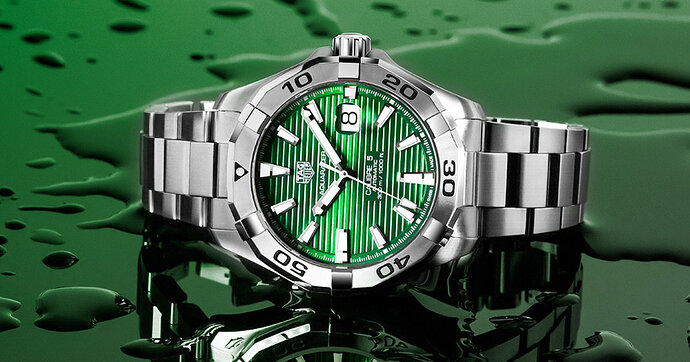 TAG_Heuer_Aquaracer_mens_reclining_1000 (1)