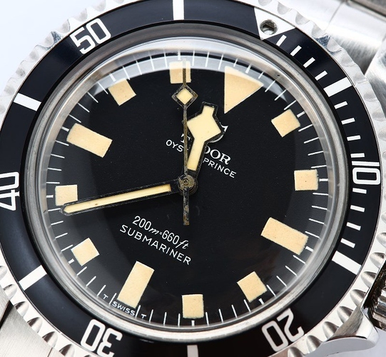 Tudor-Oyster-Prince-Submariner-94010-Snowflake