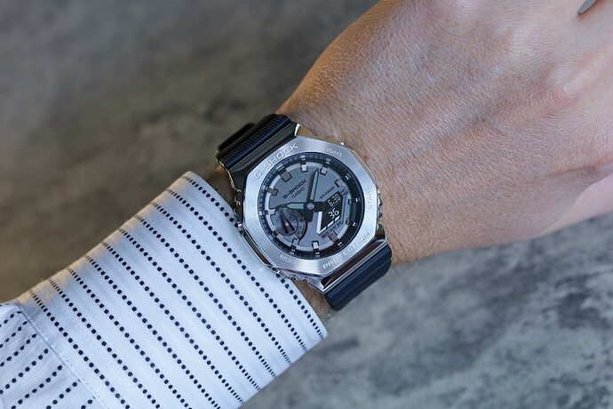 G-Shock-GM2100-1A-Metal-Covered-wristshot