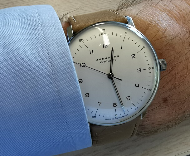 Junghans_Max_Bill_03