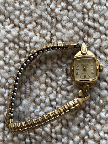 22-05-16 Pontiac horloge moeder Truus - voor (2)