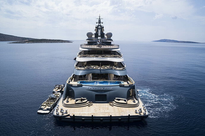 FLYING-FOX-Aft-deck-aerial-©-Imperial-Yachts