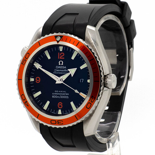 Omega-Seamaster-Planet-Ocean-Big-Size