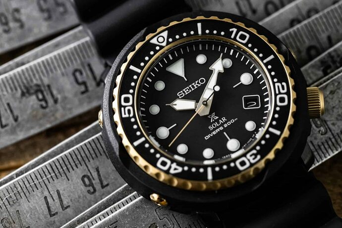 Seiko-Solar-Tuna-SNE498-6-1024x683