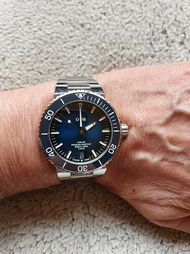Oris Aquis 400 23e