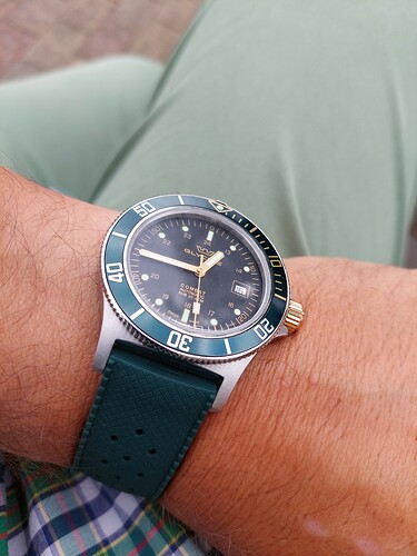 16895042632756582860185066422972