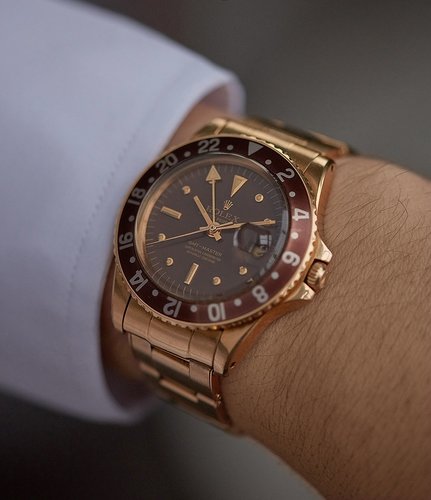 Rolex_GMT_Master_1675_8_Rose_Gold_at_A_Collected_Man_London7