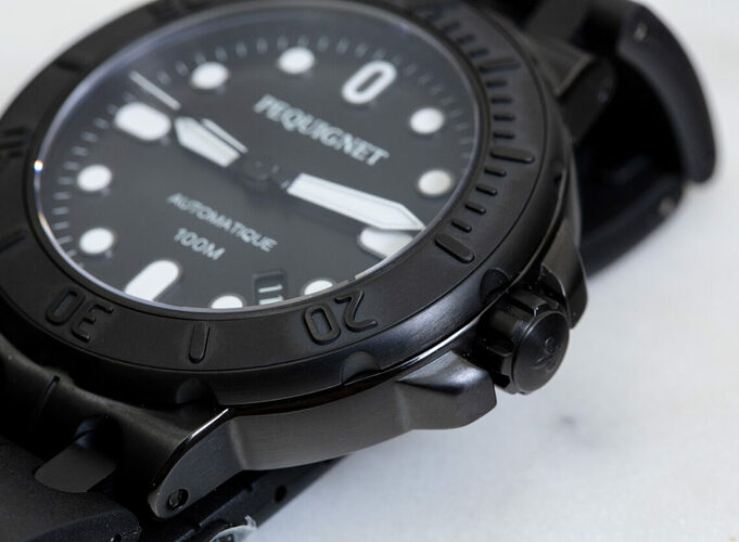 Pequignet-Moorea-Hossegor-watch-20-1140x837