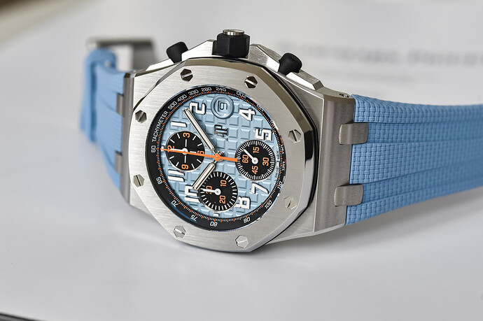 2021-Audemars-Piguet-Royal-Oak-Offshore-Selfwinding-Chronograph-42mm-Steel-Light-Blue-Dial-26238ST.OO_.A340CA.01-6