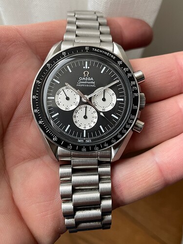 Omega Speedy Tuesday Alaska III (78)