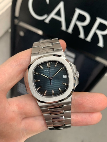 patek-philippe-nautilus-5711-1a-010-9