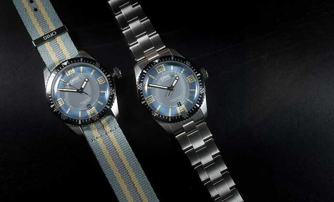 ORIS_Divers_Sixty-Five_40mm_metal_bracelet_and_NATO_strap_evi
