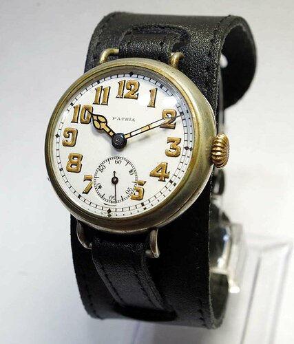 Patria_trench_watch