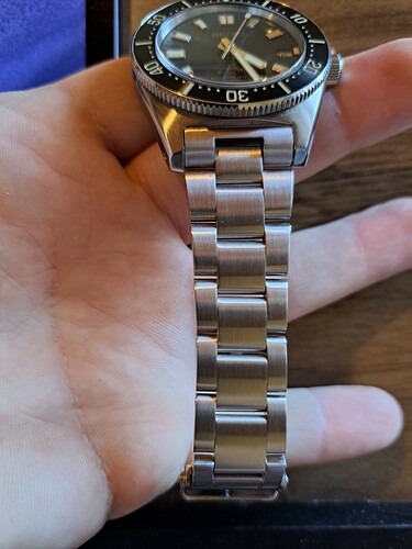 1655303116648174599337070045529